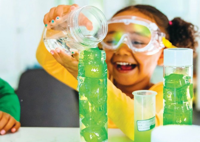 Kostki sensoryczne świecące w wodzie Pippa Glo Pals - zielone